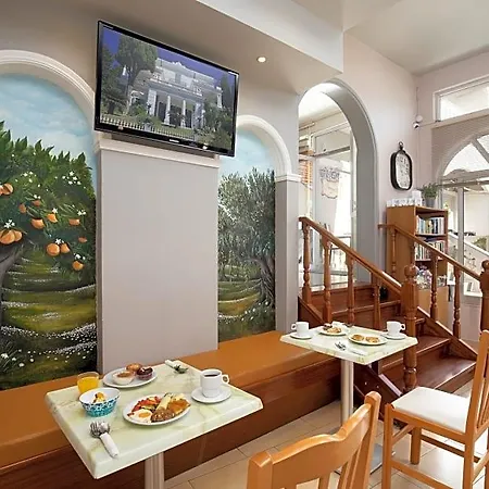 Bella Vista 3*